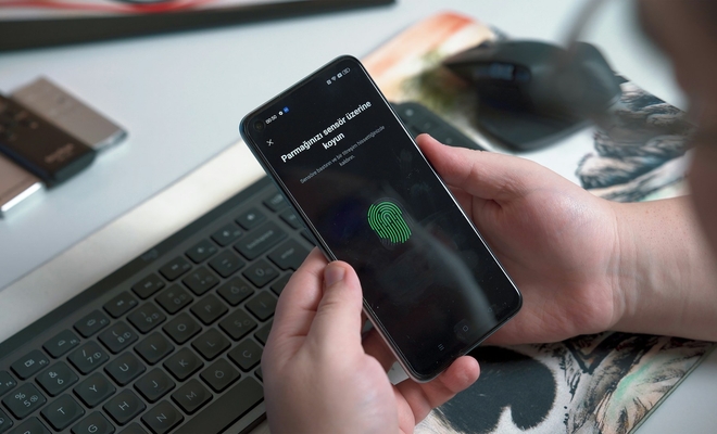 Phone with fingerprint biometric scanner